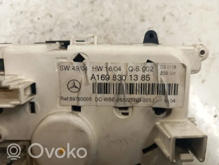 Mercedes-Benz A W169 Ilmastoinnin ohjainlaite A1698301385