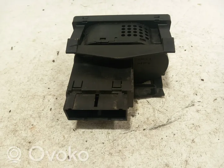 Ford Focus C-MAX Light switch 4M5T13A024MA