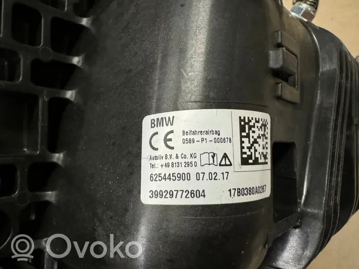 BMW 5 G30 G31 Poduszka powietrzna Airbag pasażera 39929772604