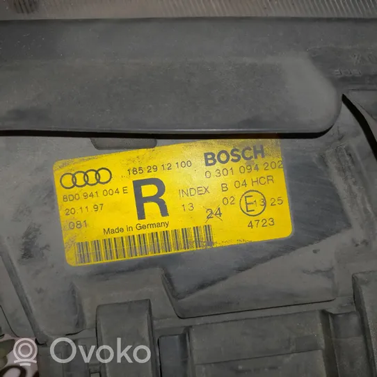 Audi A4 S4 B5 8D Riflettore fanale posteriore 8D0941030B