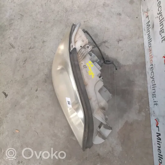 KIA Carnival Riflettore fanale posteriore 0K54E51030A