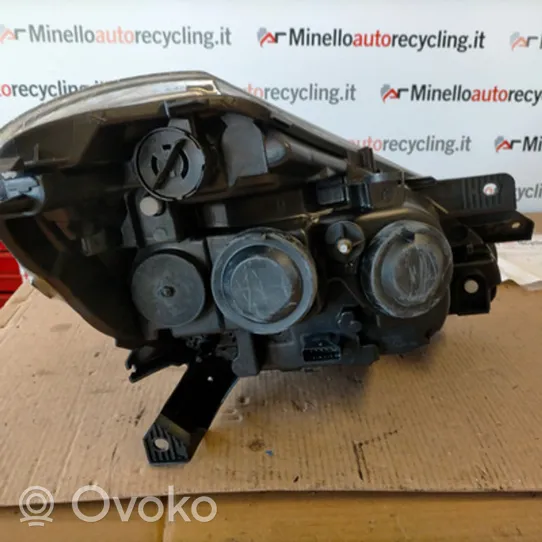 Renault Clio III Odblask lampy tylnej 260608589R