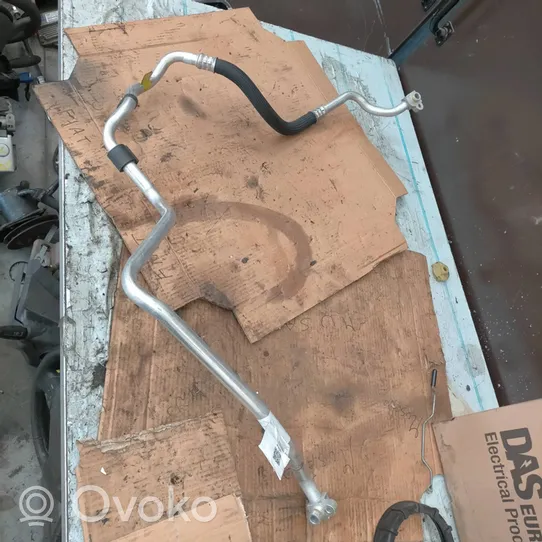 Fiat Panda van Tubo flessibile di aspirazione del compressore ad aria dello pneumatico 51984877