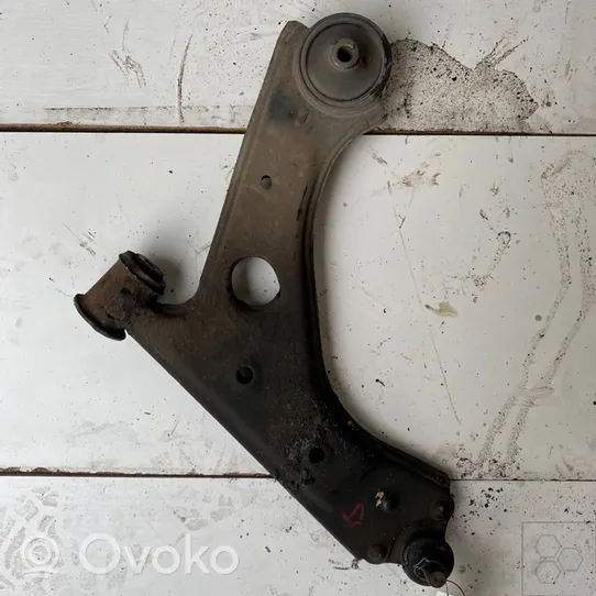 Opel Corsa D Autres pièces de suspension avant 13426552