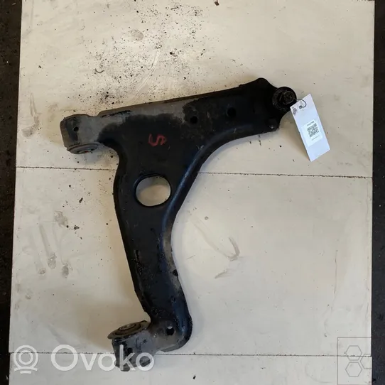 Opel Zafira A Kita priekinės važiuoklės dalis 90498735