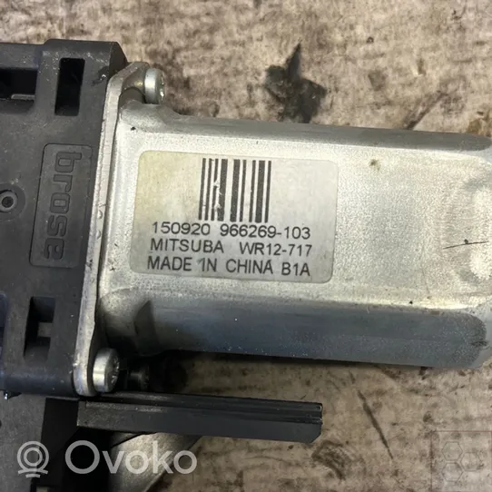 Volvo XC70 Moteur de lève-vitre de porte avant 31253062