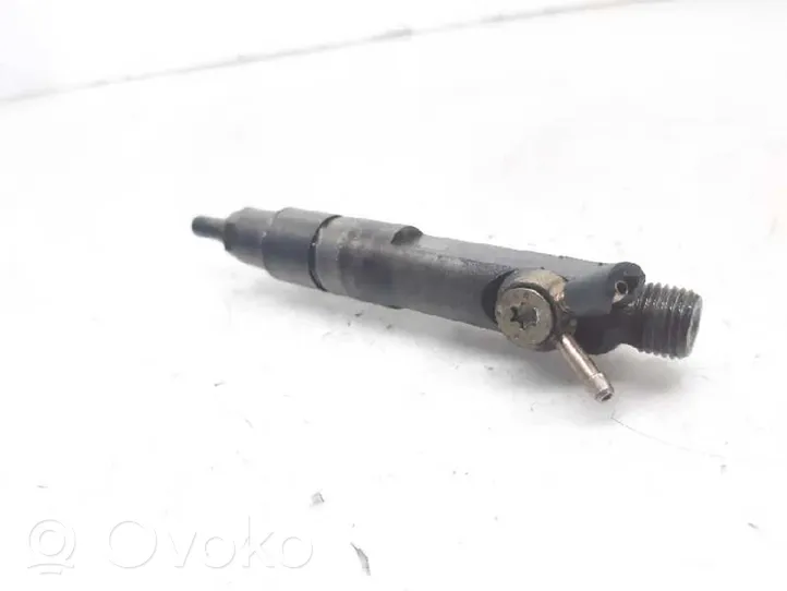 Volvo 850 Fuel injector 046130201F