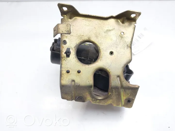 Nissan Vanette Tringlerie et moteur d'essuie-glace avant 9390332230