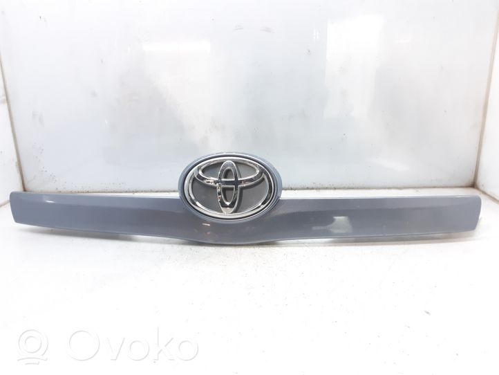 Toyota Verso Logo, emblème, badge 768110F050