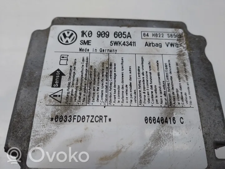Volkswagen Golf V Sterownik / Moduł Airbag 1K0909605A