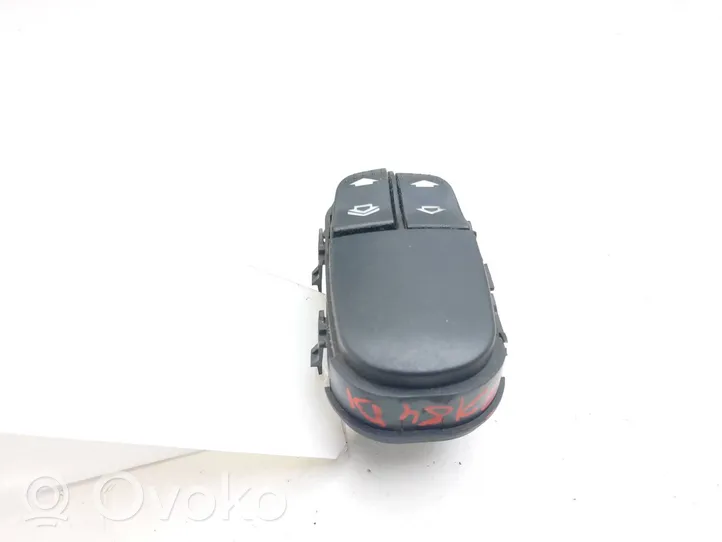 Ford Focus Interruttore di controllo dell’alzacristalli elettrico YS4T14529AA