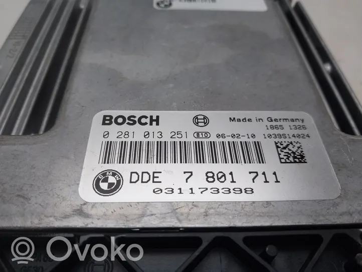 BMW 3 E90 E91 Calculateur moteur ECU 7801711