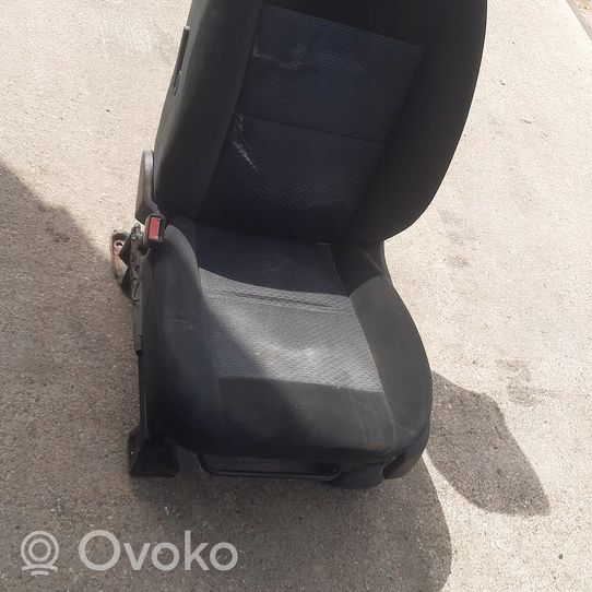 Ford C-MAX I Front driver seat 