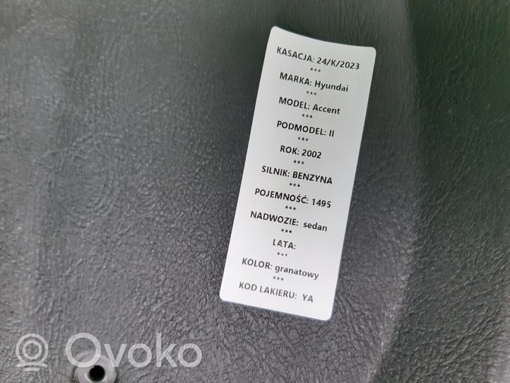 Hyundai Accent Garniture de panneau carte de porte avant 