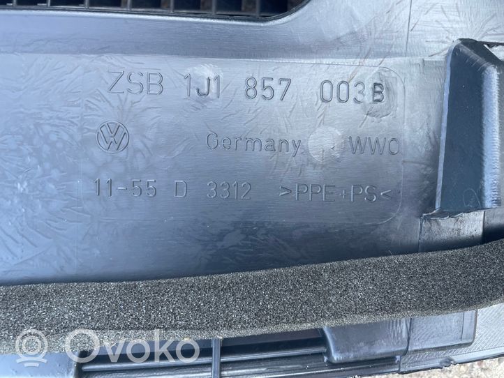 Volkswagen Golf IV Панель 