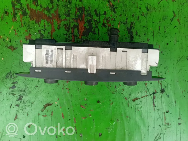 Volvo S40, V40 Console centrale, commande chauffage/clim 