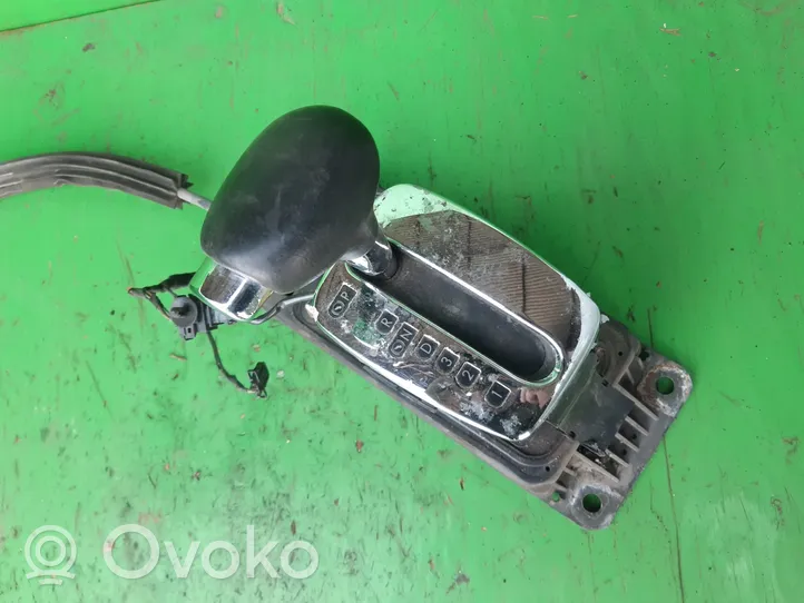 Volkswagen Golf IV Gear selector/shifter in gearbox 