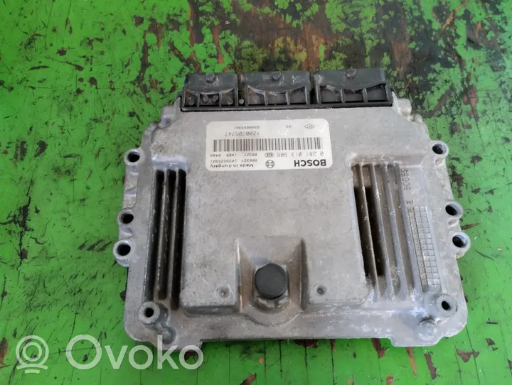 Renault Megane II Galios (ECU) modulis 8200705747