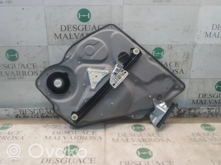 Mercedes-Benz A W169 Mechanizm podnoszenia szyby tylnej bez silnika A1697303379