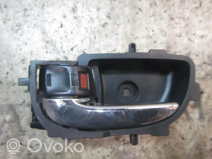 Toyota Yaris Klamka wewnętrzna drzwi przednich 692060D280C0