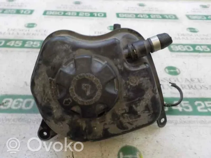 BMW X5 E70 Vaso di espansione carburante 17138621092