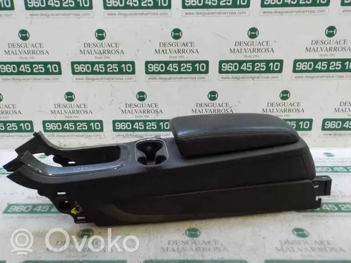 Opel Ampera Podłokietnik tunelu środkowego 23308838