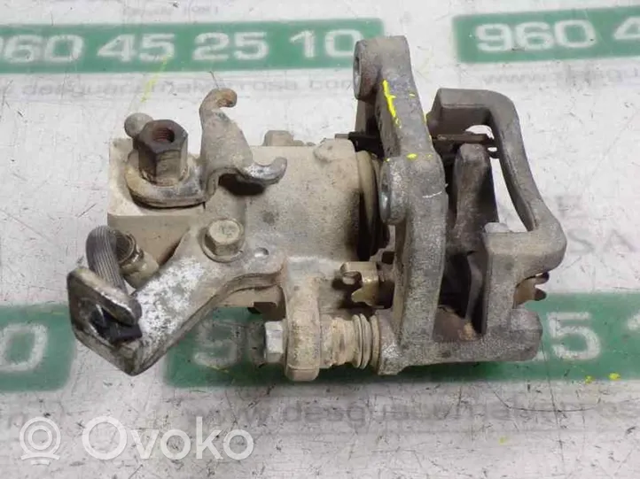 Suzuki Vitara (LY) Mordaza caliper del freno trasero 