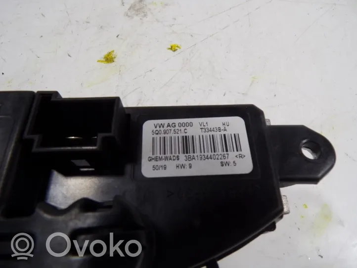 Audi A1 Heater blower motor/fan resistor 5Q0907521C