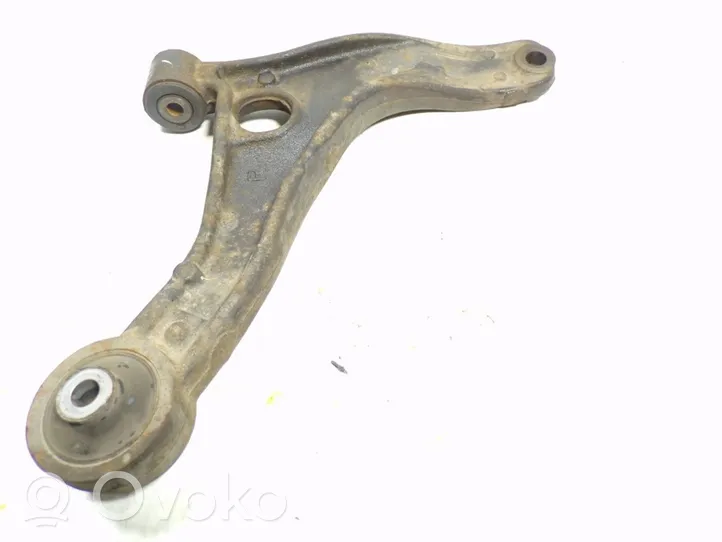 Opel Movano B Triangle bras de suspension inférieur avant 93197215