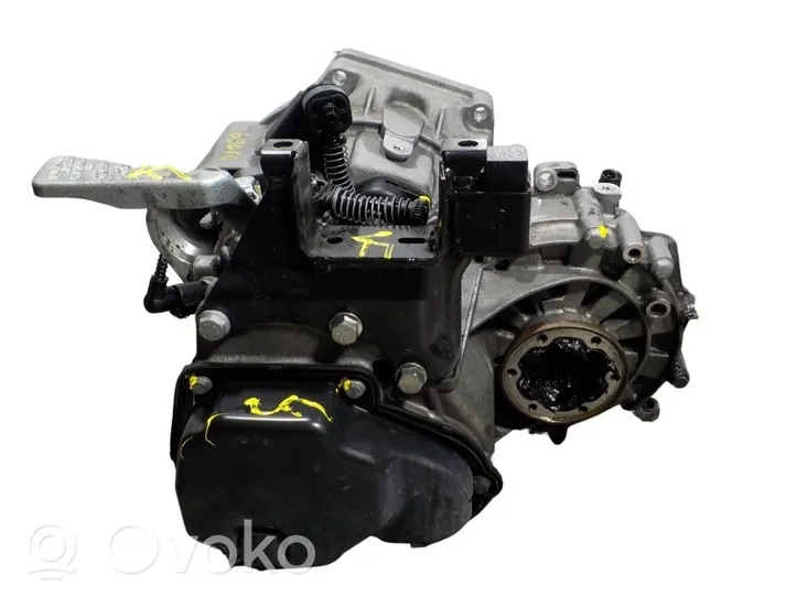 Audi A1 Mechaninė 5 pavarų dėžė 02R300042Q