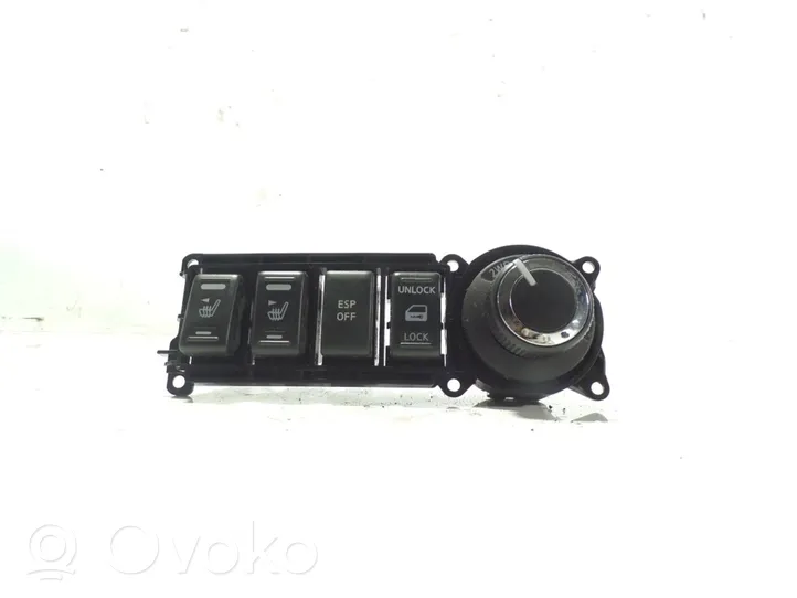 Nissan NP300 Interrupteur / bouton multifonctionnel 255365X00B