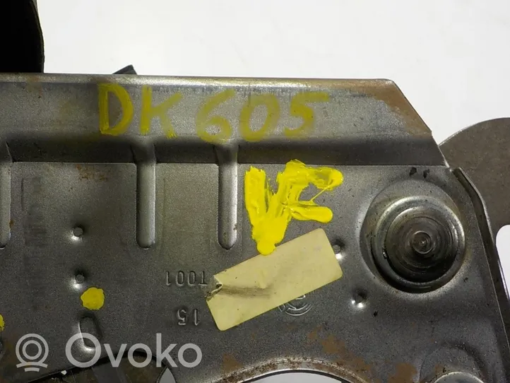 Opel Combo D Hand brake release handle 95523800