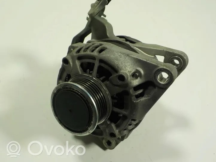 Toyota Auris E180 Generatore/alternatore 270600N100