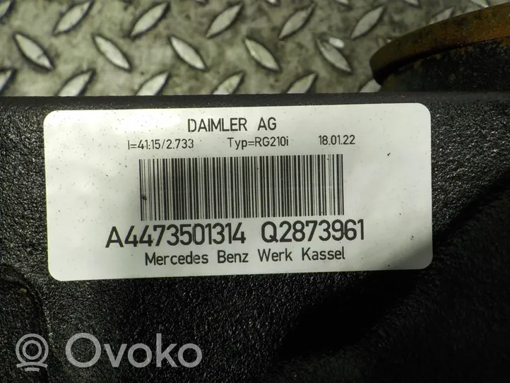 Mercedes-Benz Vito Viano W447 Takatasauspyörästö A4473501314