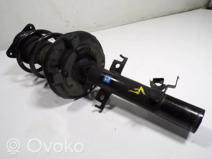 Nissan X-Trail T32 Front shock absorber with coil spring E43024CB1E