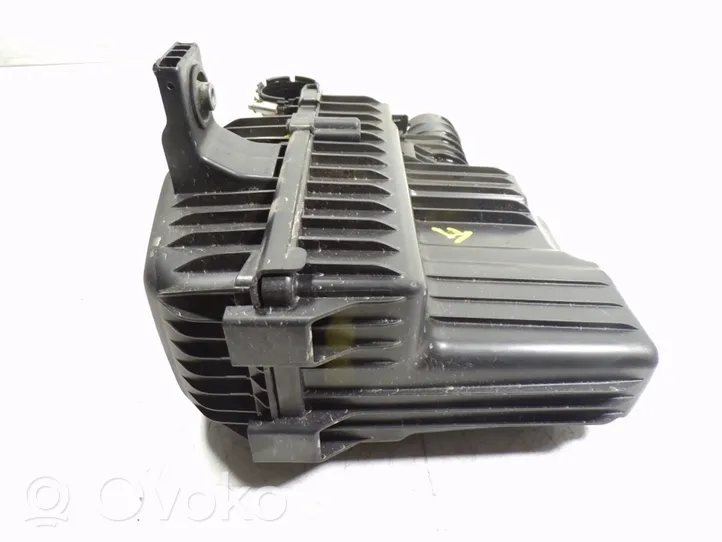 Peugeot 208 Luftfilter 9813534180