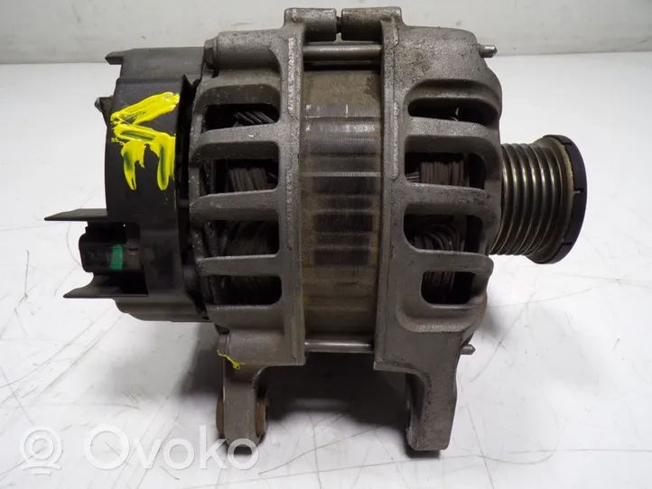 Dacia Duster II Alternator 231006677R