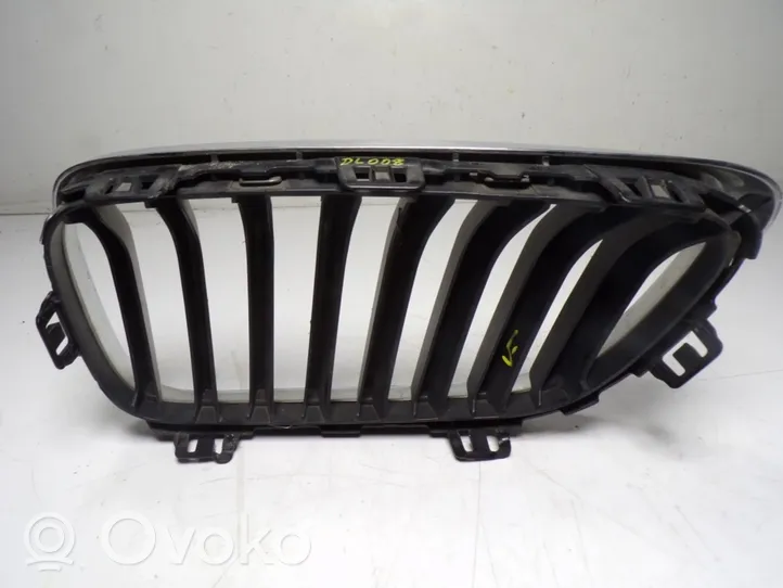 BMW 2 F22 F23 Grille de calandre avant 51137295524