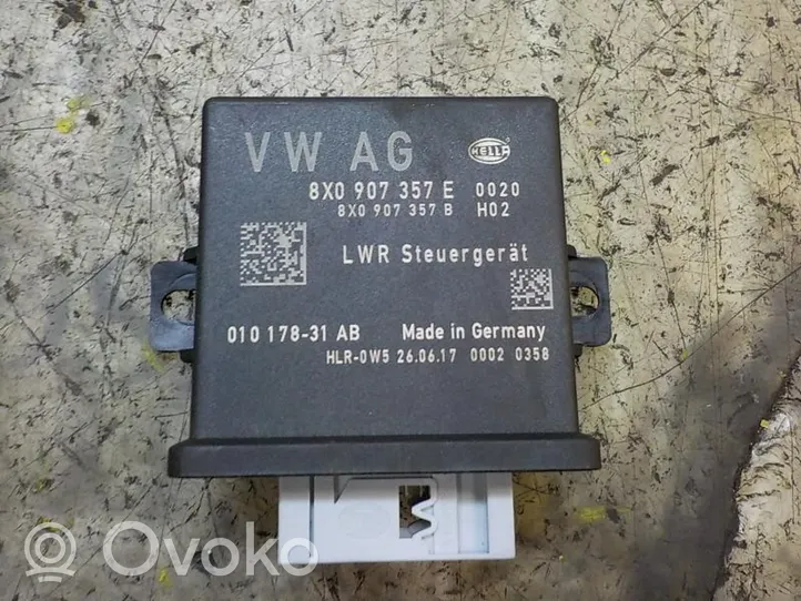 Audi A1 Xenon control unit/module 8X0907357E