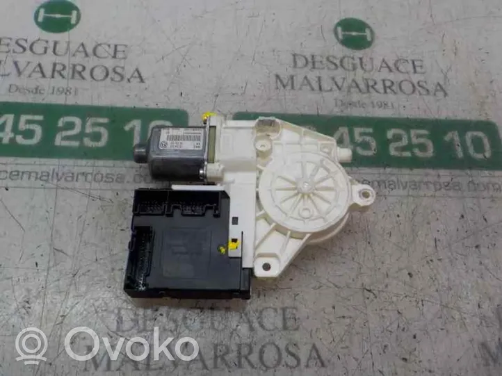 Volkswagen Tiguan Podnośnik szyby drzwi z silniczkiem 5N0959702GZ0B