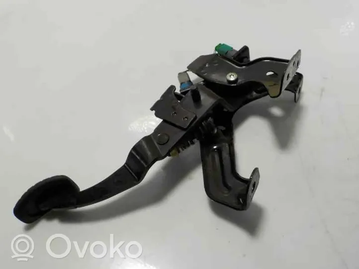 Renault Megane II Clutch pedal 