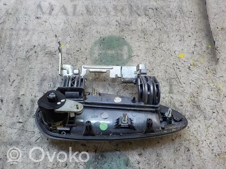 Fiat Grande Punto Klamka zewnętrzna drzwi przednich 735471438