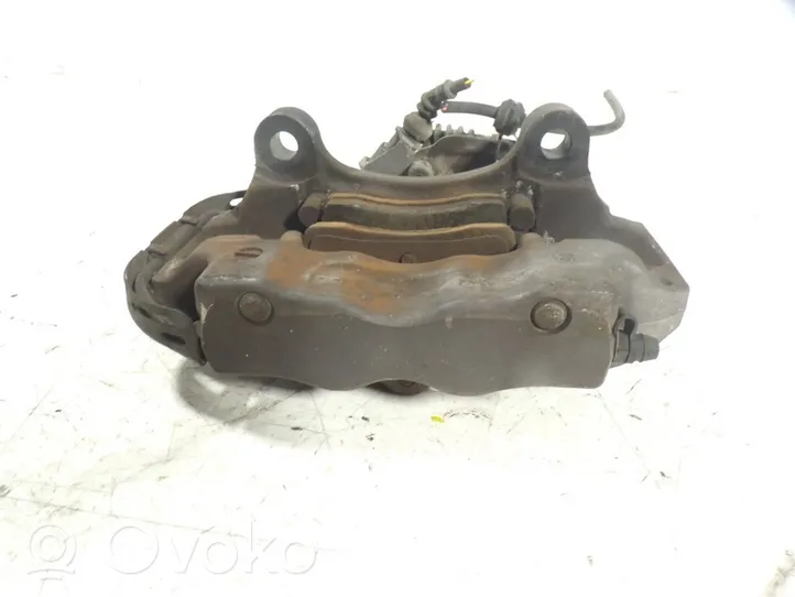 Volkswagen Touareg I Brake caliper pad carrier rear 7L6615424L