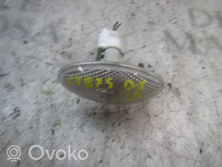 Suzuki Swift Seitenblinker 3641051K00