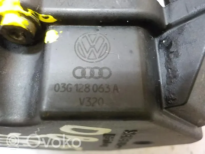 Volkswagen Caddy Kaasuttimen ilmaläppärunko 