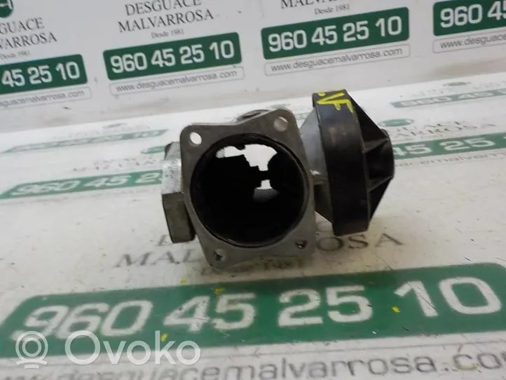 Mercedes-Benz Vaneo W414 Zawór EGR A6680900454