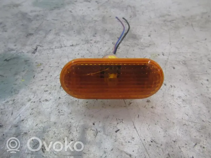 Ford Fusion Front fender indicator light 