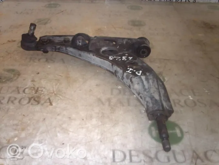 Mazda 323 F Triangle bras de suspension inférieur avant 