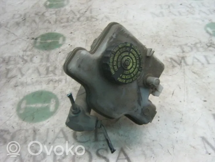 Citroen Saxo Brake booster 