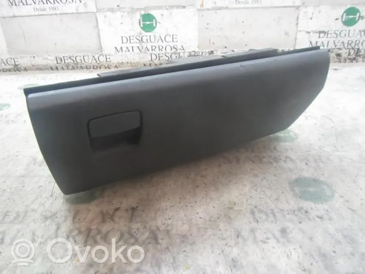 Renault Vel Satis Glove box 7701051617